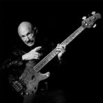 Tony-Levin